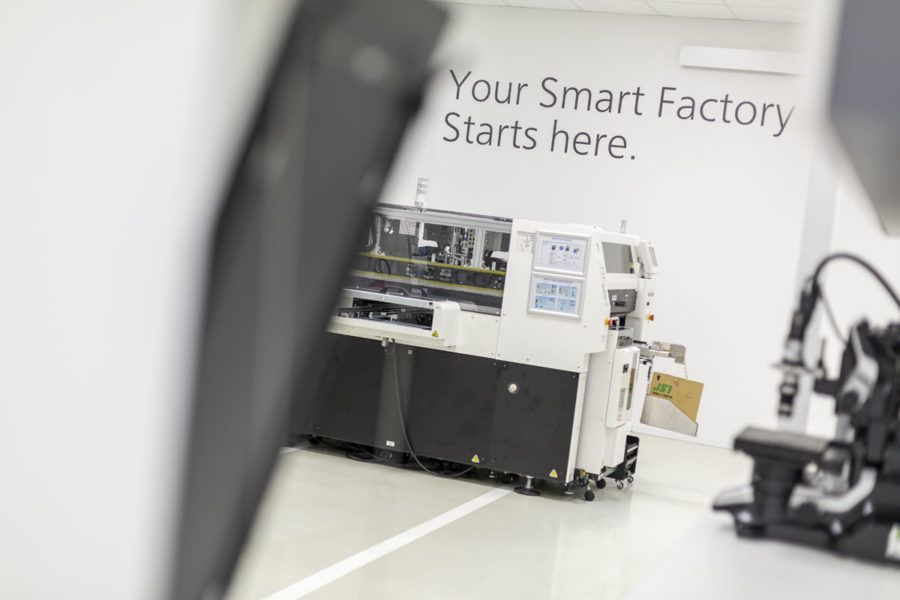 smart factory elektronik mikroelektronik panasonic smd
